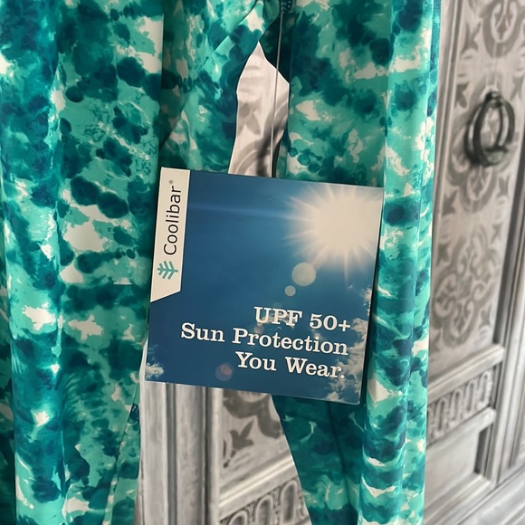 Coolibar Size M tags on - Picture 3 of 4